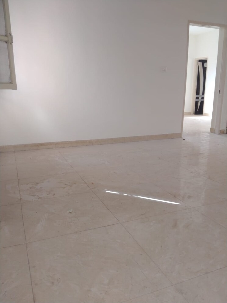 Room, vasant kunj 3 Bedroom 1500 Sq.Ft. Apartment In Vasant Kunj Delhi 9127117