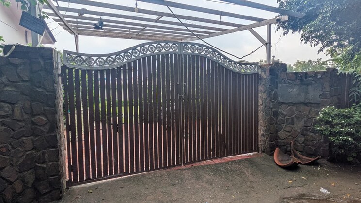 undefined, sector 135  1007 Sq.Yd. Plot In Sector 135 Noida 9127103