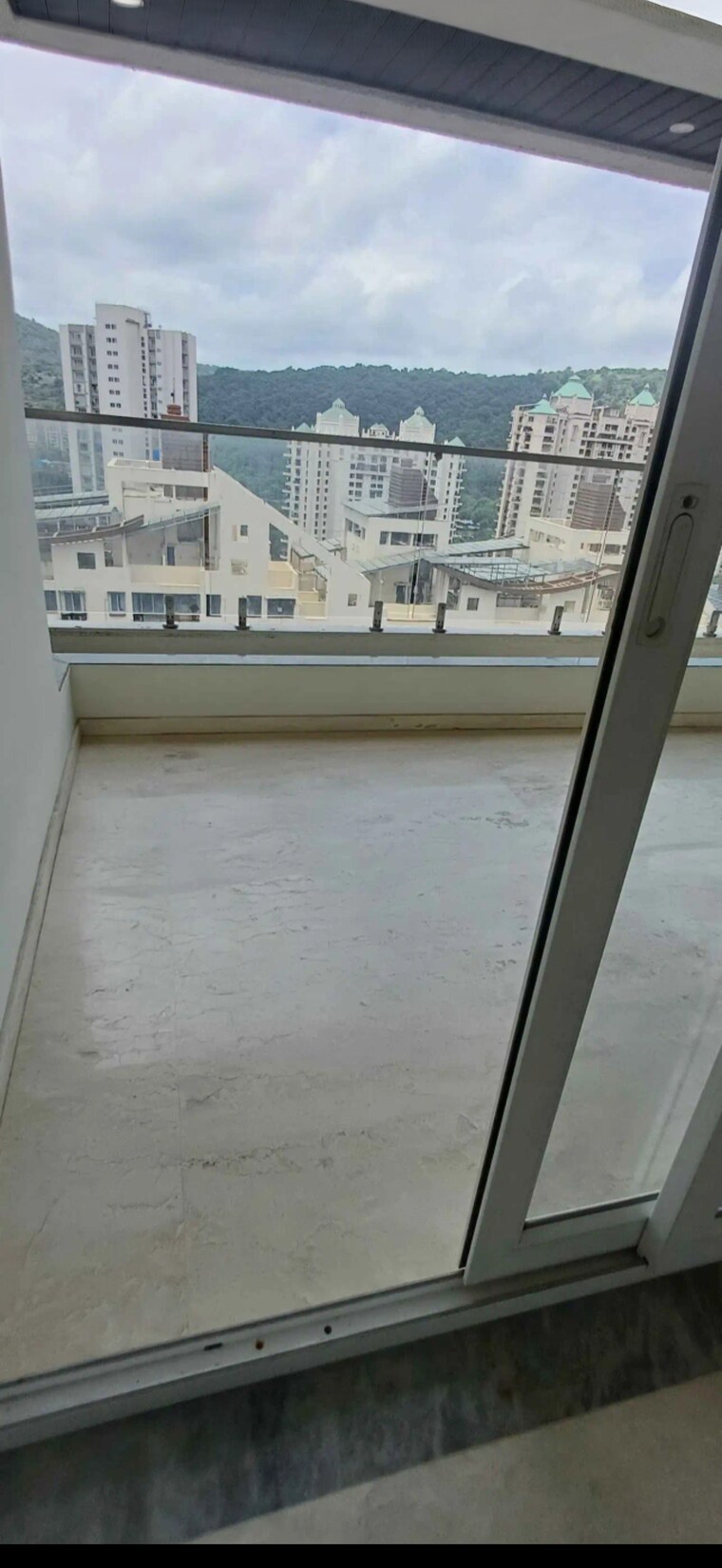 Balcony, raunak-viraj-tower-thane 5 Bedroom 3395 Sq.Ft. Apartment In Pokhran Road No Two Thane 9127116