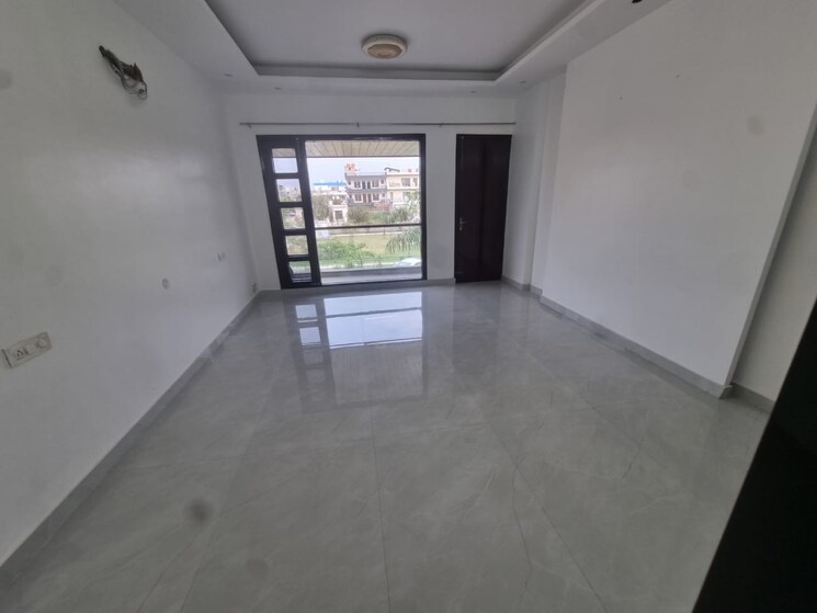 Room, aerocity 4 Bedroom 4000 Sq.Ft. Independent House In Aerocity Mohali 9127133