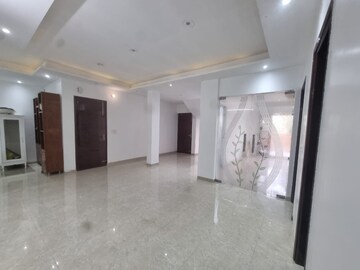 Room in 4 BHK Independent House at Aerocity – for Sale