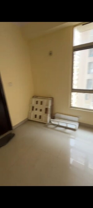 Room in 2 BHK Apartment at Ascent Savy Ville De, Raj Nagar Extension – for Sale