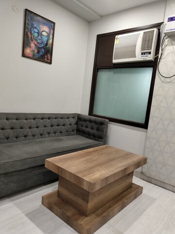 Bedroom in 1 BHK Builder Floor at Ansal Sushant Apartments, Sushant Lok I – for Rent