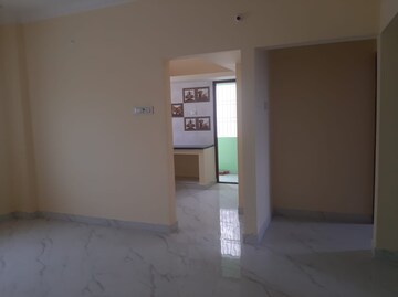 Room in 2 BHK Apartment at Chromepet – for Sale
