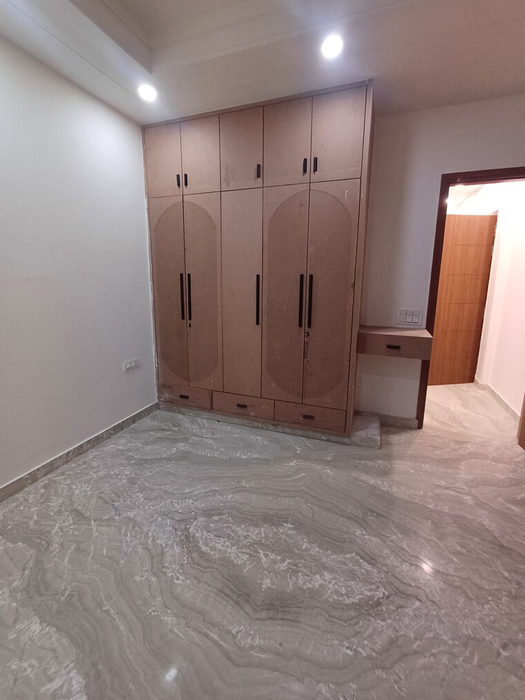 undefined, ramesh nagar 2.5 Bedroom 928 Sq.Ft. Builder Floor In Ramesh Nagar Delhi 9127140