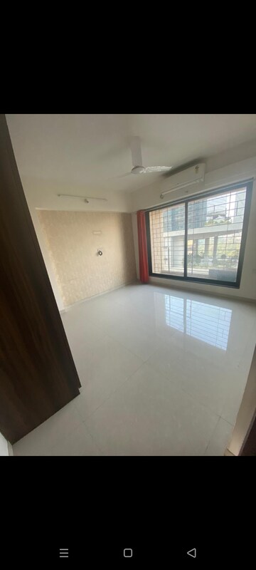 Room in 4 BHK Apartment at Pale Gaon – for Rent