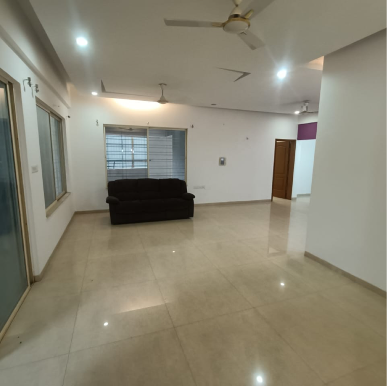 Room, bell-flower 4 Bedroom 2600 Sq.Ft. Apartment In Baner Pune 9127157