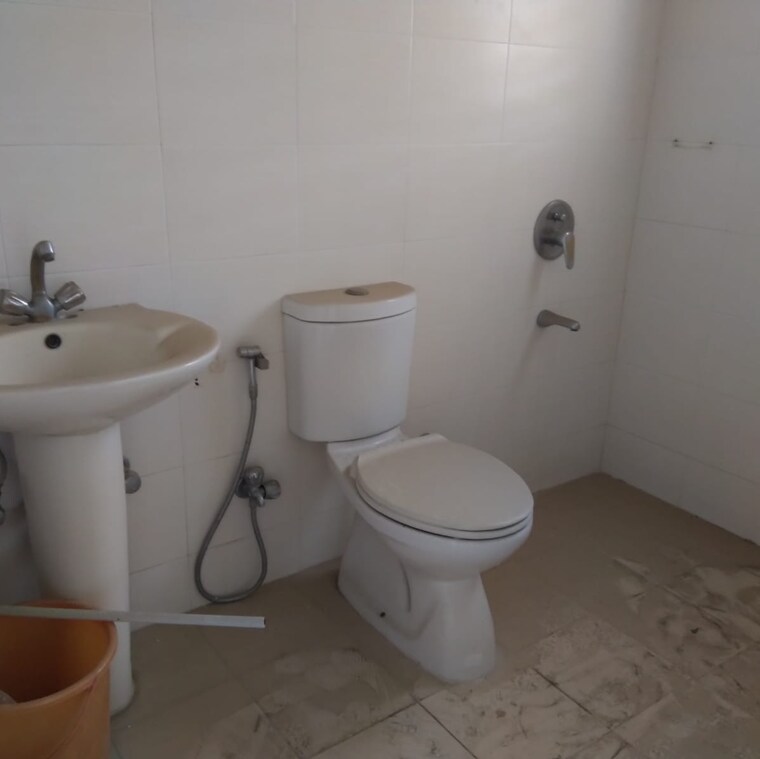 Bathroom, shreyas-colonnade 5 Bedroom 2700 Sq.Ft. Villa In Baner Pune 9127167