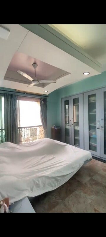 Living Room in 3 BHK Apartment at Hiranandani Meadows, Manpada – for Rent