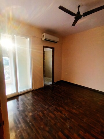 Room in 2 BHK Apartment at Tulsiani Luvnest, Vrindavan Yojna – for Rent