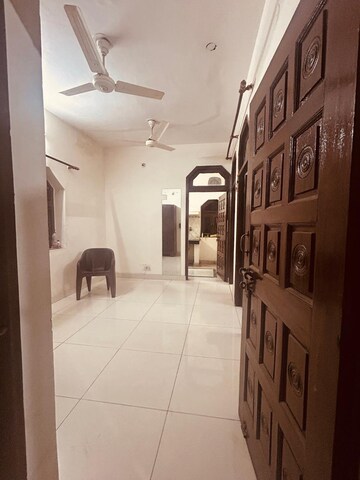 3 BHK Apartment For Rent in RWA Khizrabad Vikas Samiti, New Friends Colony