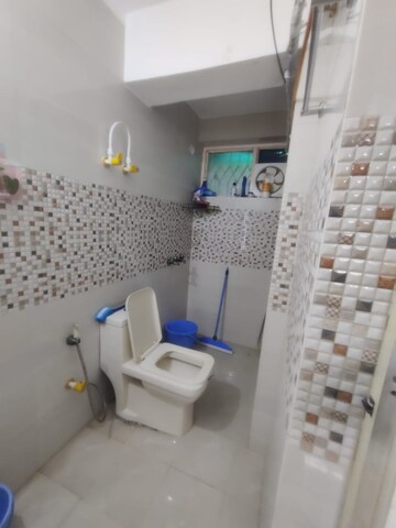 Bathroom in 1.5 BHK Independent House at RWA Apartments Sector 30, Sector 30 – for Rent