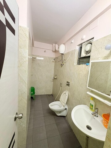 Bathroom in 2 BHK Apartment at Purti Star, Rajarhat New Town – for Rent