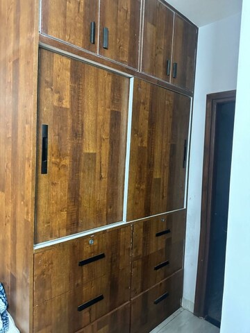 Furnished Amenities in 6+ BHK Independent House at Sector 46 – for Sale