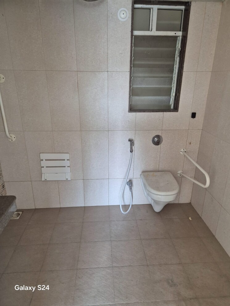 Bathroom, paranjape-forest-trails-the-highlands 1 Bedroom 510 Sq.Ft. Apartment In Bhugaon Pune 9127218