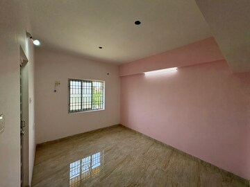 Room in 2 BHK Apartment at Iyyappanthangal – for Sale