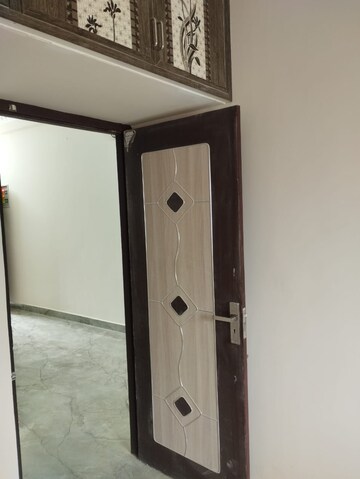 Building Lobby in 2 BHK Villa at Mangadu – for Sale