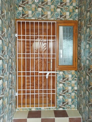 Room in 2 BHK Villa at Mangadu – for Sale