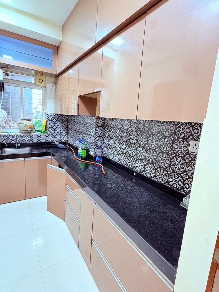 Kitchen, thane west 2 Bedroom 1000 Sq.Ft. Apartment In Thane West Thane 9127385