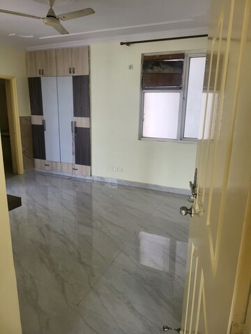 3 BHK Apartment For Rent in SVP Gulmohur Greens, Mohan Nagar