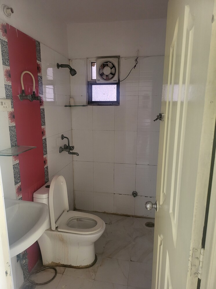 Team Area, svp-gulmohur-greens 3 Bedroom 1775 Sq.Ft. Apartment In Mohan Nagar Ghaziabad 9127404