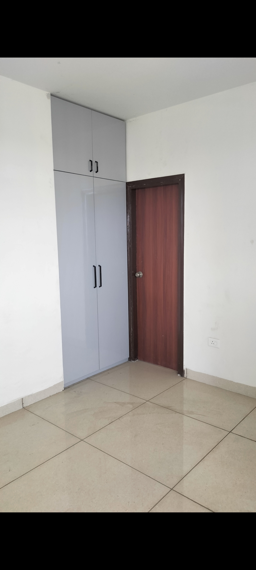 3 BHK Apartment For Rent in RPS Auria