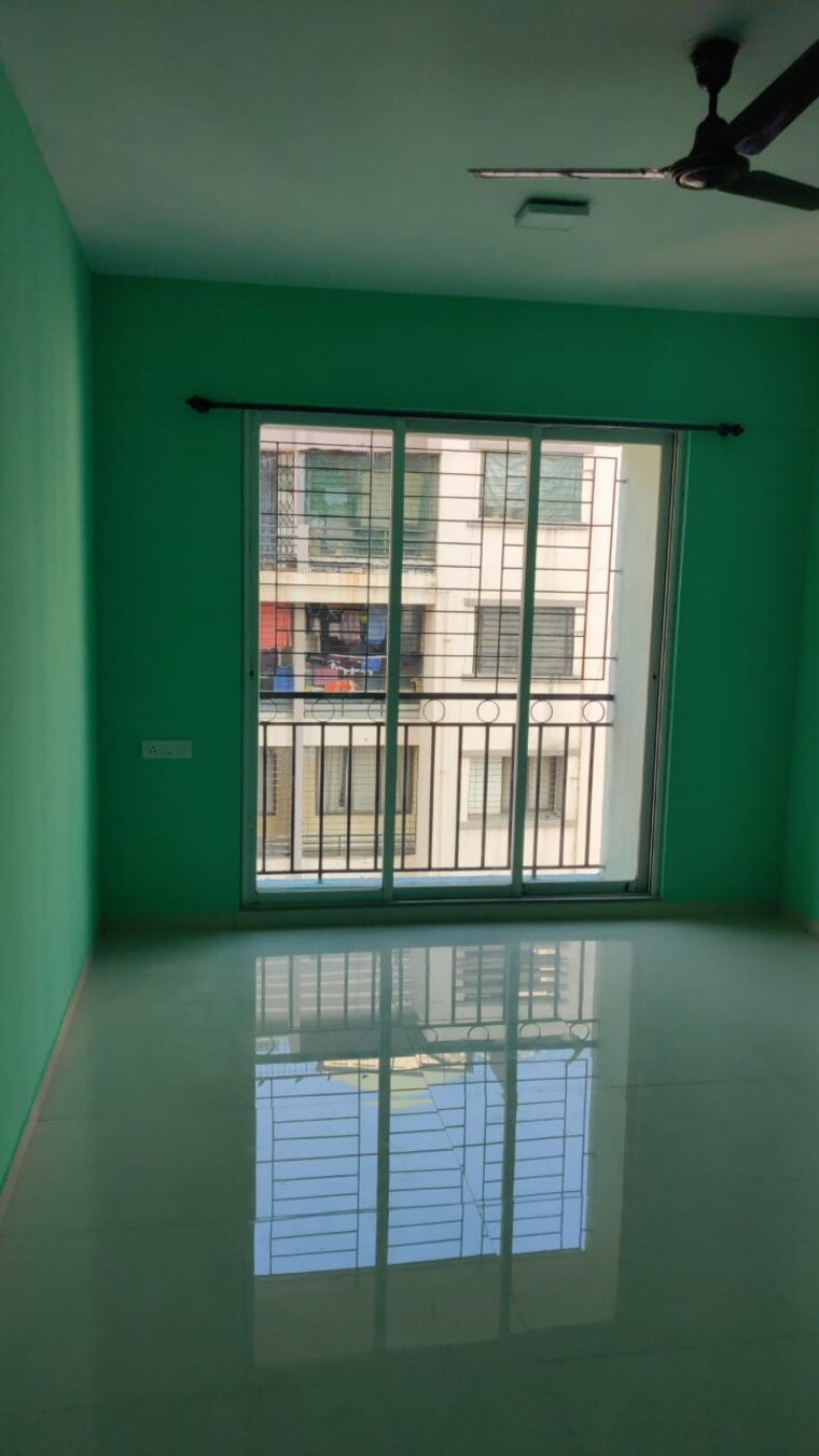 Room, vijay-vatika 1 Bedroom 625 Sq.Ft. Apartment In Kavesar Thane 9127451