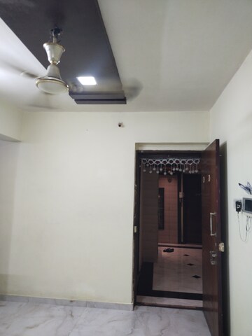 Furnished Amenities in 1 BHK Apartment at Kurla East – for Rent