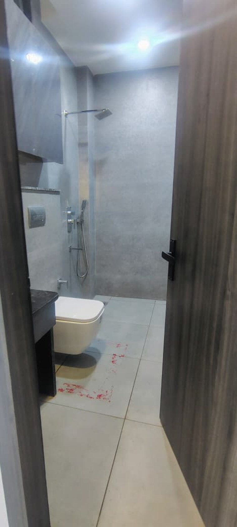 Bathroom, bptp-amstoria 3 Bedroom 2200 Sq.Ft. Builder Floor In Sector 102 Gurgaon 9127481