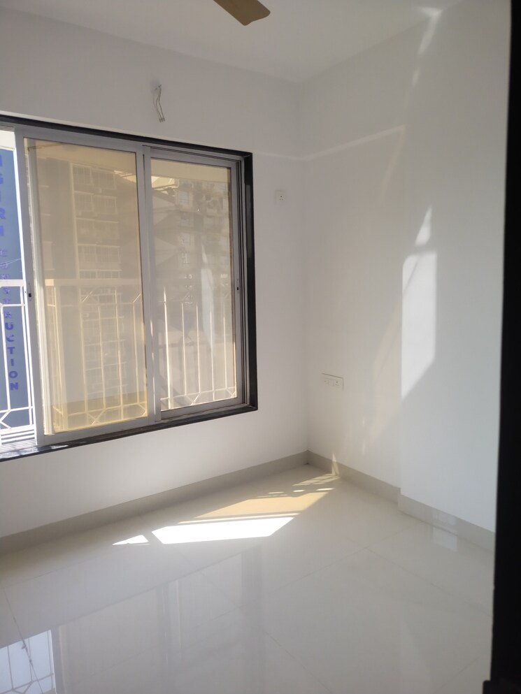 Room, sayba-elegant 2.5 Bedroom 650 Sq.Ft. Apartment In Kurla East Mumbai 9127487