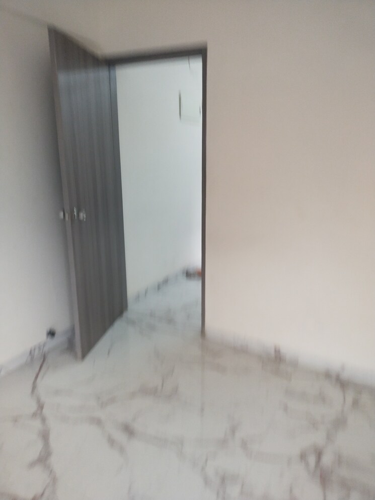 Room, sayba-elegant 2.5 Bedroom 650 Sq.Ft. Apartment In Kurla East Mumbai 9127487