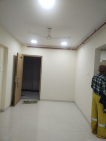 Room in 1 BHK Apartment at Kurla East – for Rent