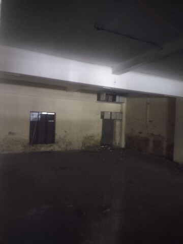 Room in  Warehouse at Chembur – for Rent