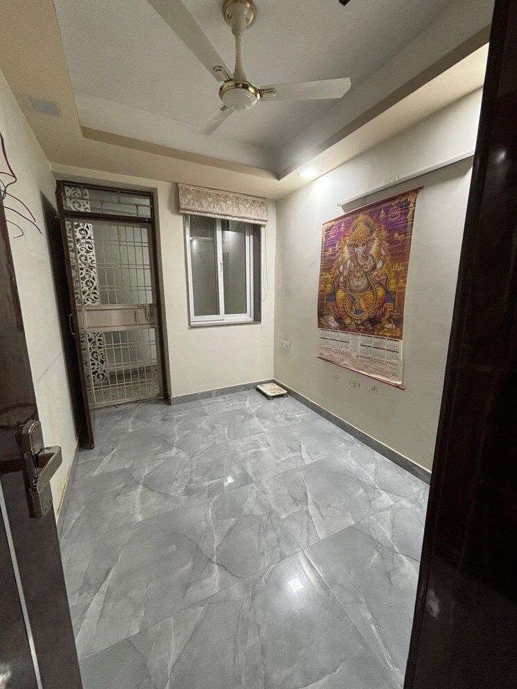 Room, saket 1 Bedroom 500 Sq.Ft. Builder Floor In Saket Delhi 9127517