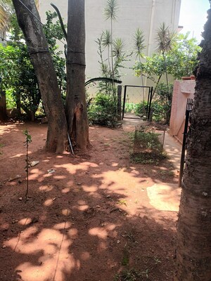 Plot Area in 3.5 BHK Independent House at Yelahanka New Town – for Sale