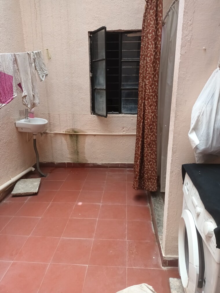 Bathroom, yelahanka new town 3.5 Bedroom 2440 Sq.Ft. Independent House In Yelahanka New Town Bangalore 9127570