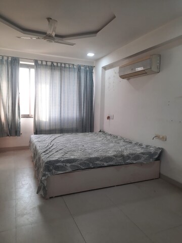 Master Bedroom in 4 BHK Apartment at Prahlad Nagar – for Rent