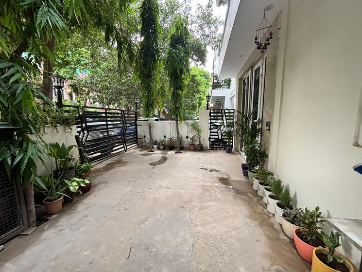 Exterior View, sushant lok iii 3 Bedroom 2700 Sq.Ft. Builder Floor In Sushant Lok Iii Gurgaon 9127591