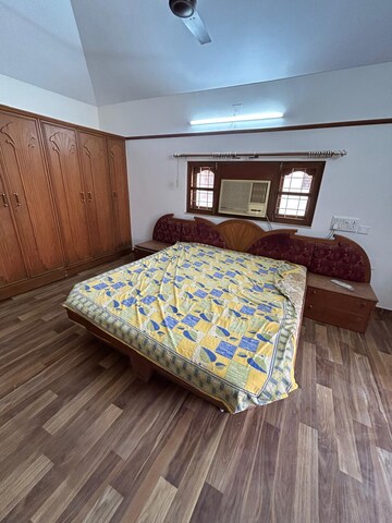 Bedroom in 4 BHK Apartment at Gurukul – for Rent