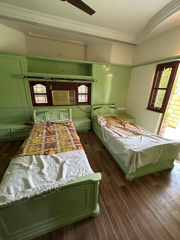 Bedroom in 4 BHK Apartment at Gurukul – for Rent