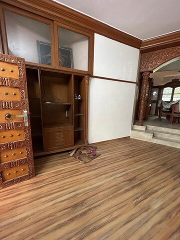 Parking in 4 BHK Apartment at Gurukul – for Rent