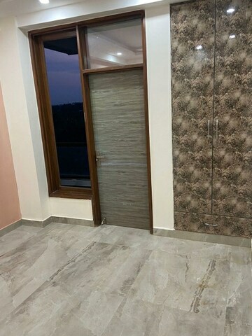 Room in 1 BHK Builder Floor at Kishangarh – for Sale
