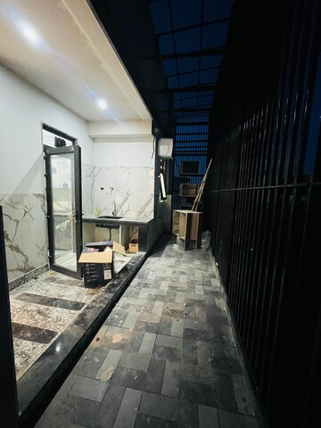 Kitchen in 3 BHK Builder Floor at Sector 46 – for Rent
