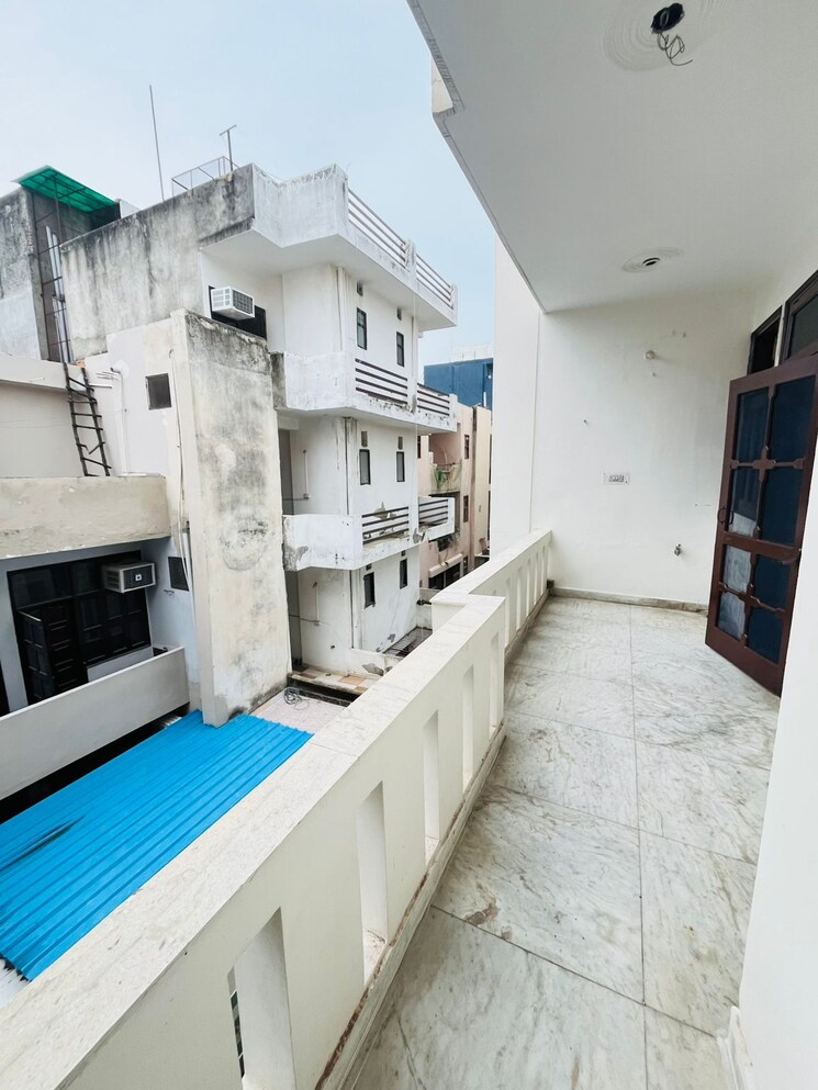 Team Area, sector 46 2 Bedroom 1650 Sq.Ft. Builder Floor In Sector 46 Gurgaon 9127683