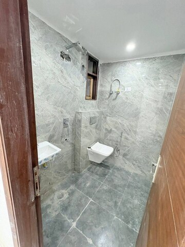 Bathroom in 2 BHK Builder Floor at Saket – for Rent