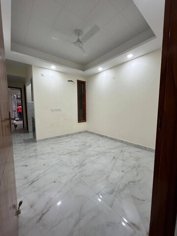 Living Room in 1 BHK Builder Floor at Saket – for Rent