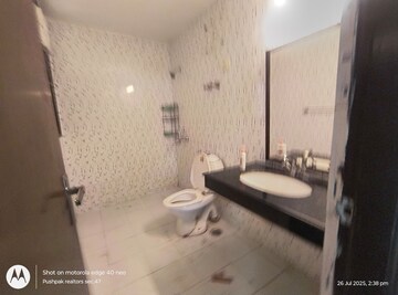 Bathroom in 3 BHK Builder Floor at Sector 46 – for Rent