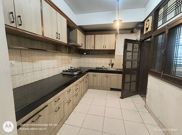 Kitchen in 3 BHK Builder Floor at Sector 46 – for Rent
