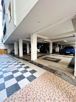Parking in 3 BHK Builder Floor at Jalpura – for Sale