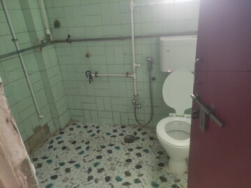 Bathroom in 1 RK Apartment at Guruwar Peth – for Rent